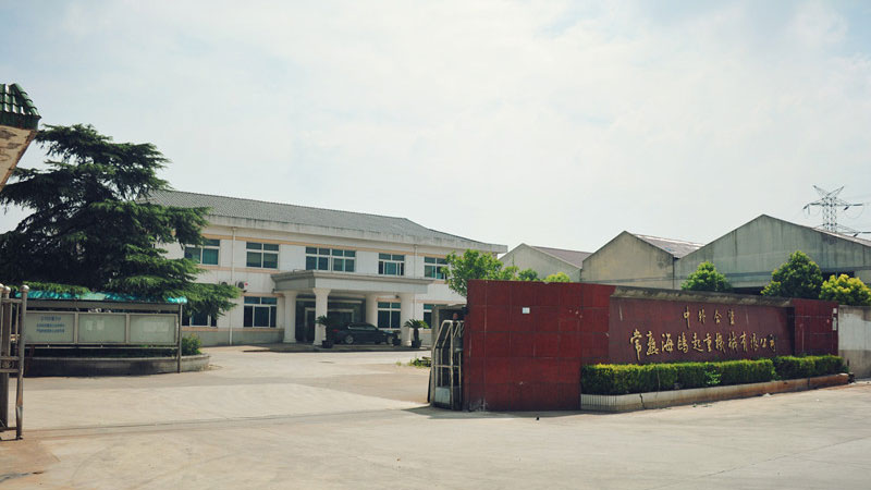 常熟海鷗起重機械油漆房懸掛超細干粉